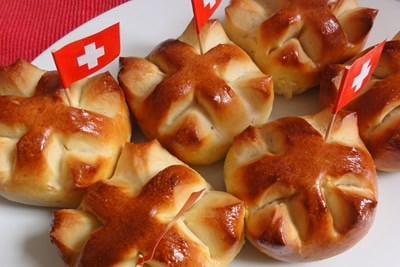 غذاهایی که باید در سوئیس امتحان کنید