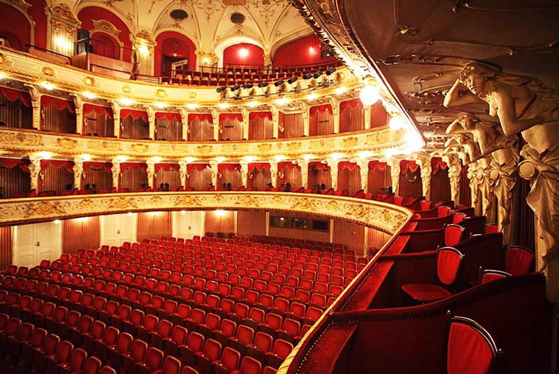 تئاتر ملی کرواسی در زاگرب ، قلب اپرا و باله
