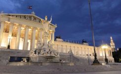 ساختمان پارلمان وین، معماری یونانی در دل اتریش