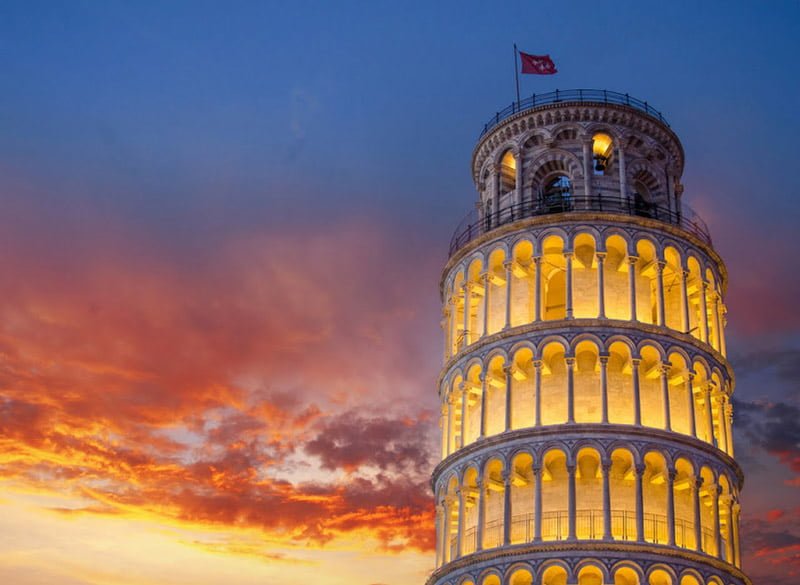 برج کج پیزا ، از مشهورترین جاذبه‌ها گردشگری جهان