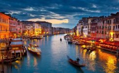 تجربه قایق سواری در ونیز ایتالیا