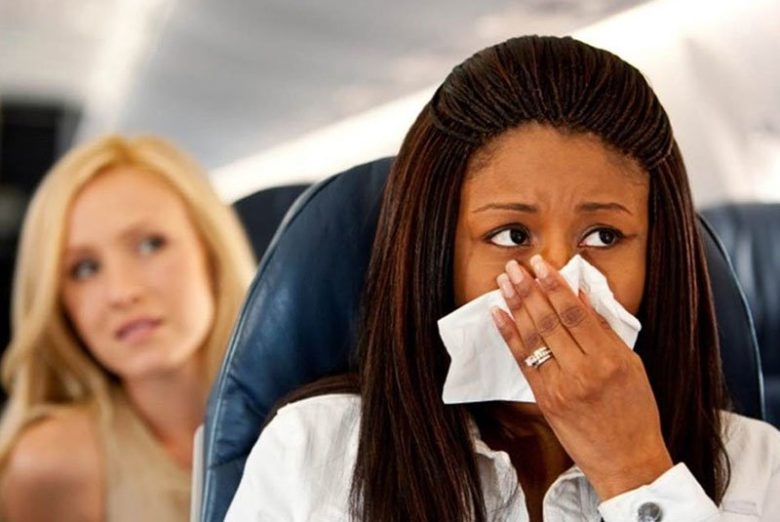 راه های جلوگیری از مریض شدن در هواپیما