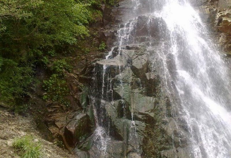 آبشار عیش آباد مرند