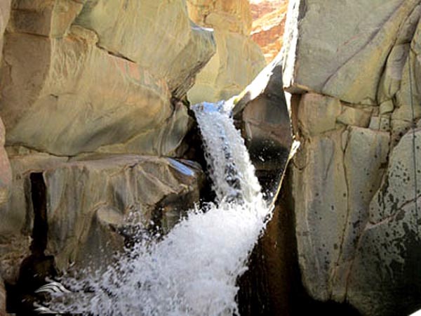 آبشارهای دره سختی فوسک در استان کرمان
