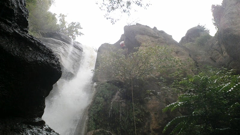 آبشار کلشتر ، از جاذبه‌های گردشگری رودبار