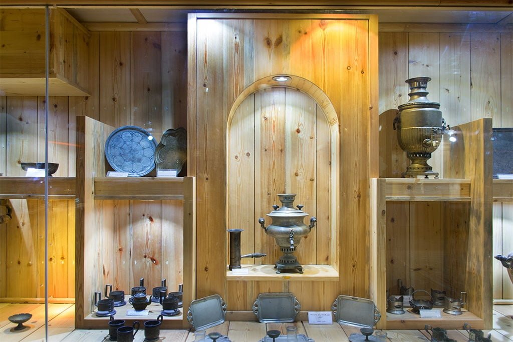 آرامگاه کاشف السلطنه (موزه تاریخ چای ایران)