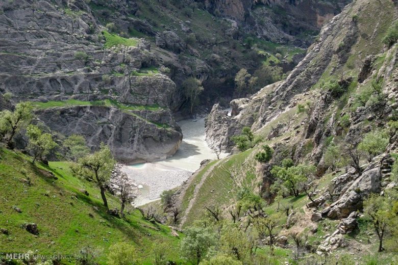 روستای لندی کجاست؟