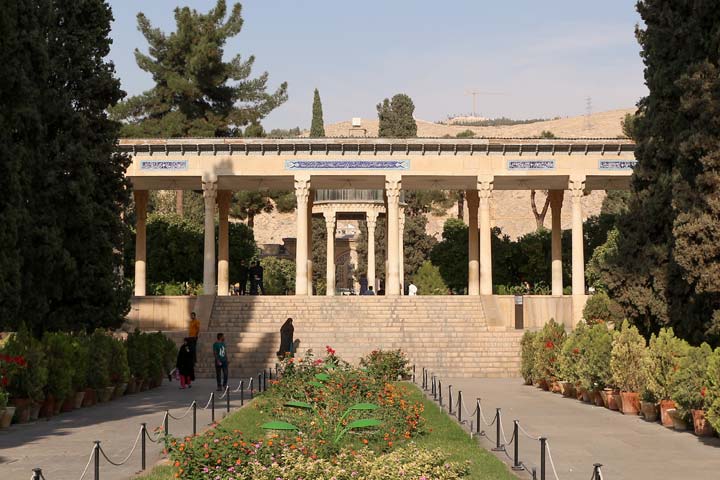 حافظیه شیراز یکی از پرطرفدارترین اماکن گردشگری شیراز