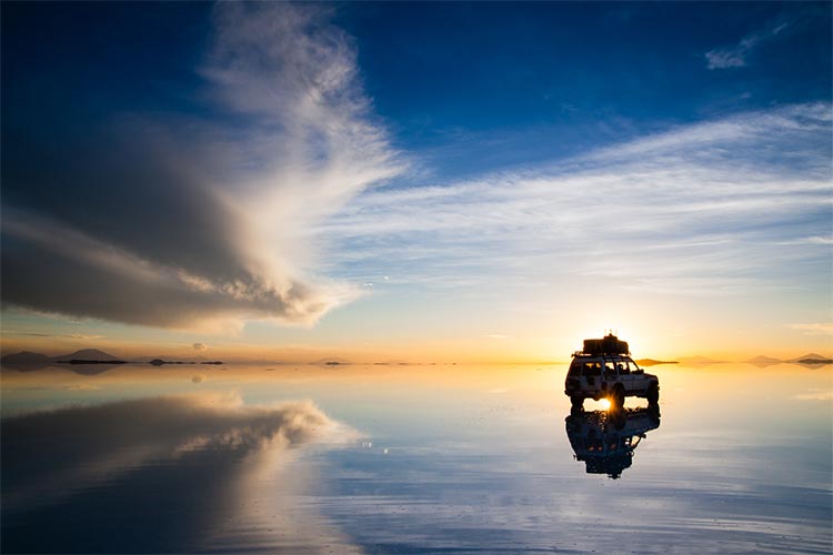 دریاچه مخرگه ، دریاچه ای رویایی در دل دشت ریگ سفید