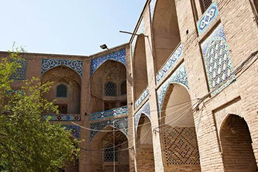 مدرسه و کاروانسرای گنجعلیخان ، از بناهای تاریخی استان کرمان
