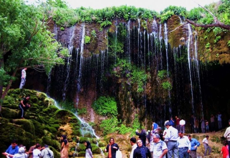 آبشار آسیاب خرابه یکی از قشنگ‌ترین جاهای دیدنی آذربایجان شرقی‌