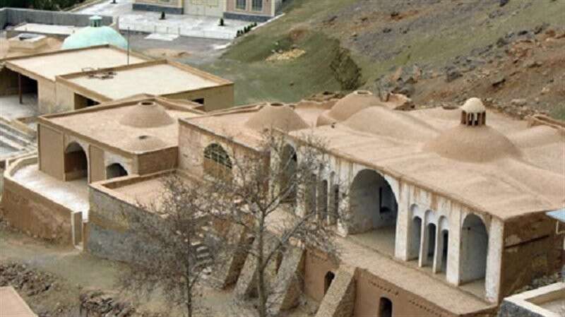 زیارتگاه پیر نارکی ، یکی از قدیمی ترین زیارتگاه زرتشتیان ایران