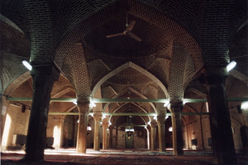 آشنایی با مسجد جامع سرخ مهاباد