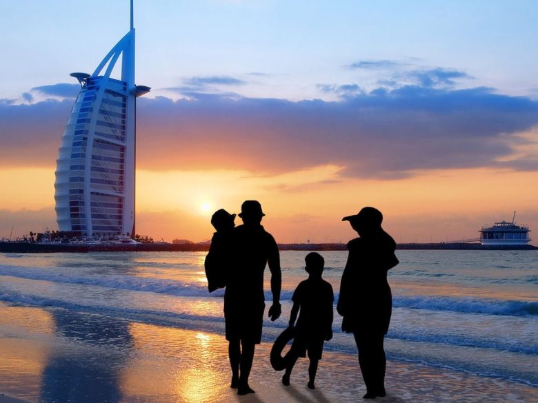 با برترین سواحل عمومی دبی آشنا شوید