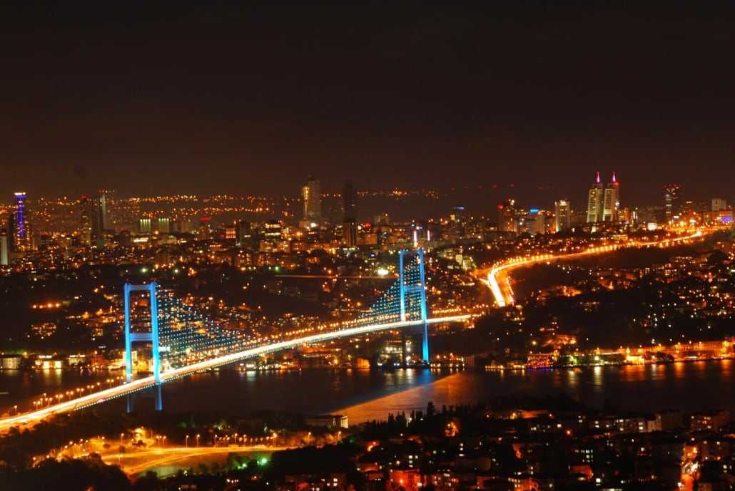 تفریحات و دیدنی های شبانه استانبول