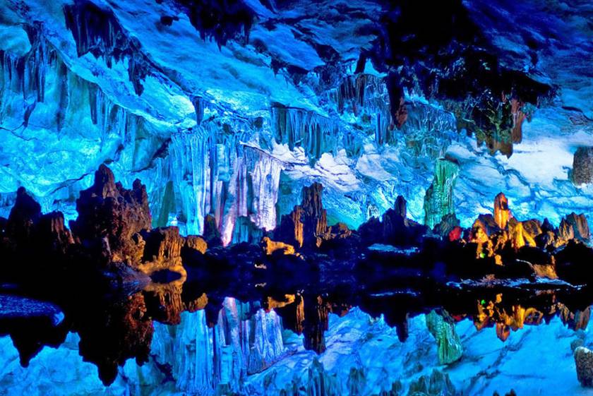 غار رید فلوت ، غاری شگفت انگیز و رنگارنگ در چین