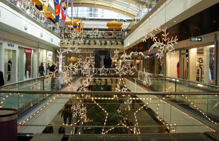 مرکز خرید آکمرکز ، از بهترین و شکیل ترین مراکز خرید استانبول
