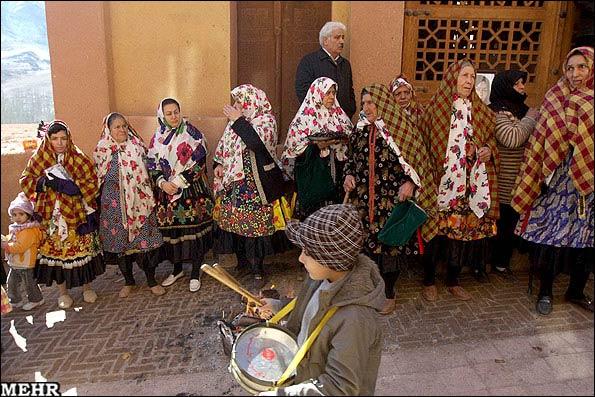 لباس محلی مردم اصفهان بهمراه تصاویر
