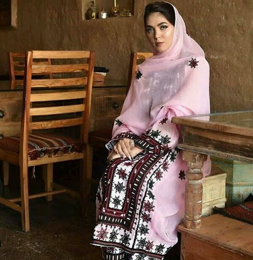 بهترین وگرانترین لباس محلی استان سیستان و بلوچستان