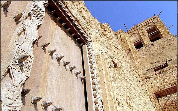 قلعه نصوری بوشهر با ۱۸۰ سال قدمت تاریخی