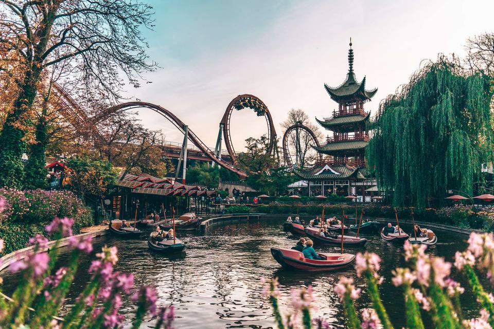 باغ های تیوولی یکی از پارک های معروف دنیای دیزنی