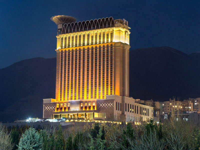 ۶ مورد از لوکس ترین هتل های ایران
