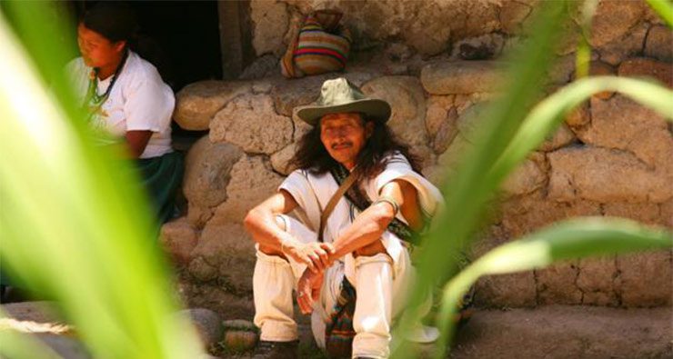ساکنان بومی کلمبیا چگونه زندگی می کنند؟