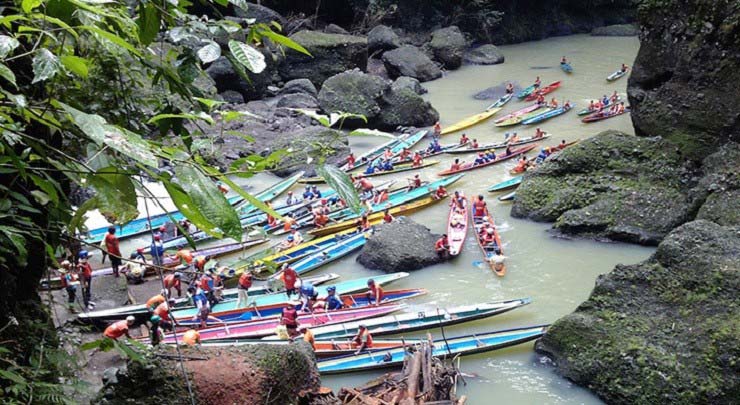 مجموعه آبشارهای پاگسانجان فیلیپین