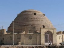 موزه گنبد چهارسوق در شهر یاقوت های سرخ استان مرکزی