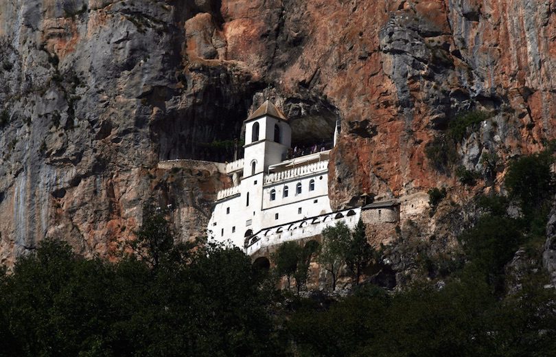 10 مورد از صومعه های شگفت انگیز مسیحی
