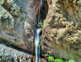 آبشار راين ، آبشاری زیبا در دل کویر کرمان