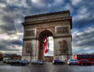 طاق نصرت پاریس از بناهای باشکوه و باعظمت پاریس