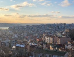 ۱۳ کاری که می‌توان در شب‌های استانبول انجام داد