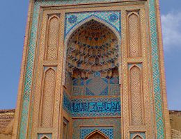 معرفی بنای تاریخی مسجد جامع اشترجان